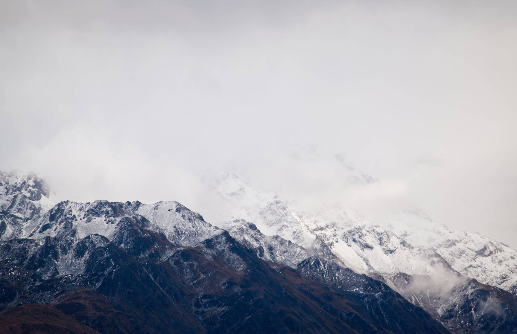 Tooth Peaks Up Close